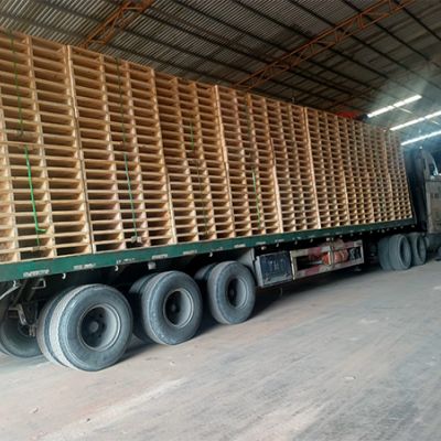 Pallet kê hàng trong kho