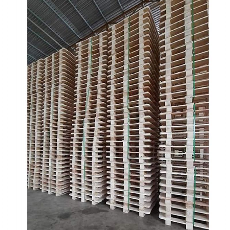 Pallet kê hàng trong kho Pallet kê hàng trong kho