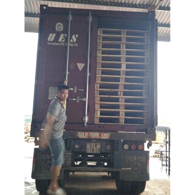 Pallet kê hàng trong kho Pallet kê hàng trong kho