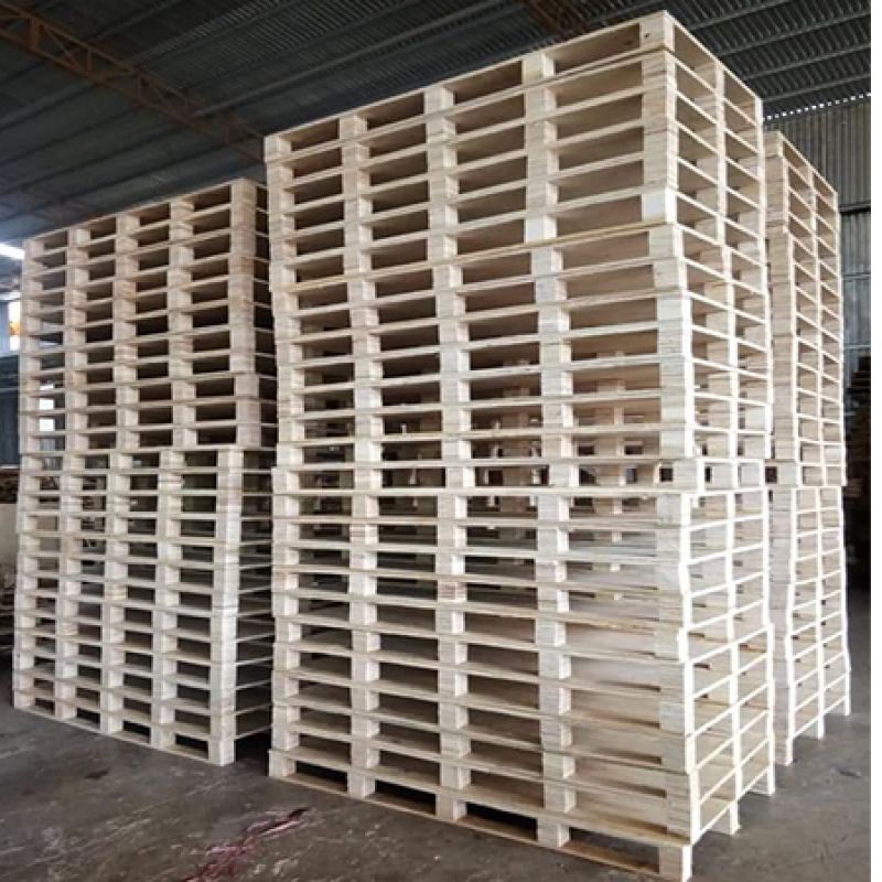 Pallet kê hàng trong kho Pallet kê hàng trong kho