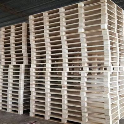 Pallet kê hàng trong kho