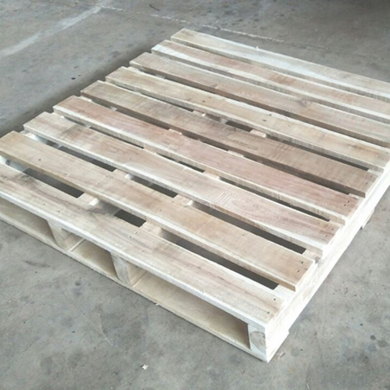 Pallet kê hàng trong kho Pallet kê hàng trong kho