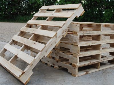 Vì Sao Nên Sử Dụng Pallet Gỗ Và Tiêu Chuẩn Xuất Khẩu Pallet Gỗ