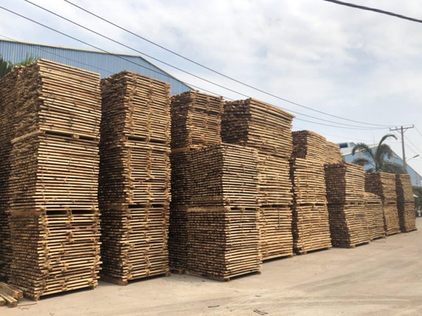 Pallet Gỗ Sấy Và Quy Trình Sản Xuất Hoàn Chỉnh Pallet Gỗ Sấy Và Quy Trình Sản Xuất Hoàn Chỉnh